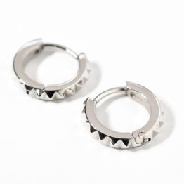 Studs pierce (2)_wp01